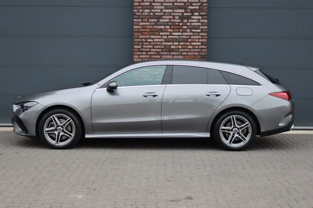 250 e AMG Line | Facelift | Distronic | Surround Camera | Verwarmd Stuurwiel | Keyless Go | Sfeerverlichting | Apple Carplay/Android Auto | Multibeam LED |