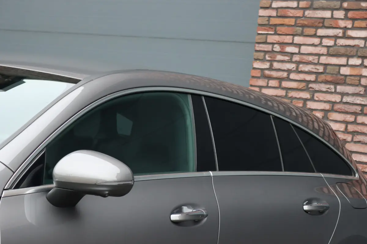 250 e AMG Line | Facelift | Distronic | Surround Camera | Verwarmd Stuurwiel | Keyless Go | Sfeerverlichting | Apple Carplay/Android Auto | Multibeam LED |