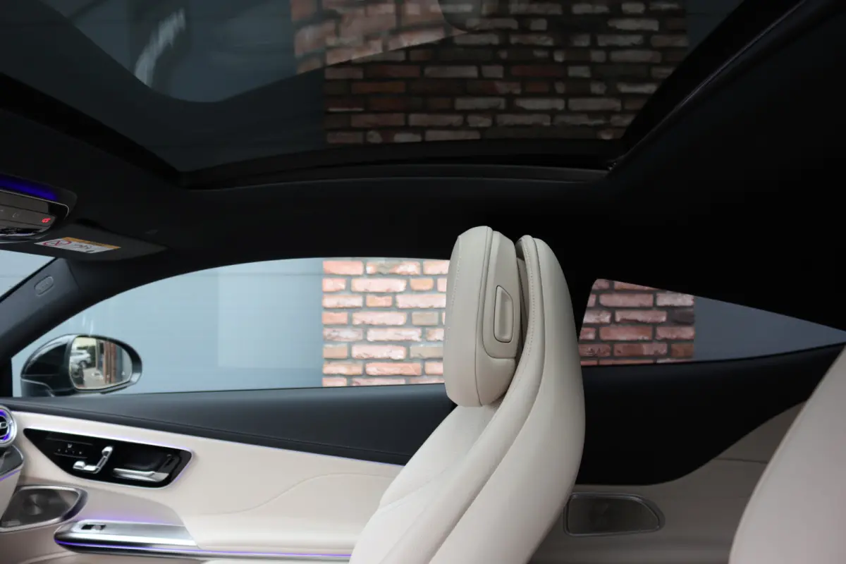 200 AMG Line | Distronic | Memory | Burmester | Panoramadak | HUD | Digital Light | Verwarmd Stuurwiel | Surround Camera | Keyless Go | Nightpakket |