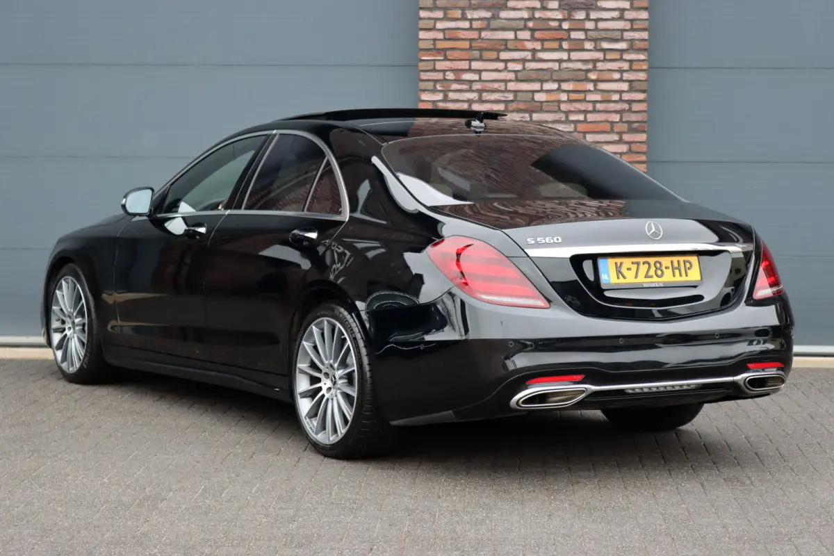 560 AMG Line Premium | V8 | Active Body Control | Distronic+ | HUD | Panoramadak | Burmester | Nachtzicht | Intelligent Light System | Soft-Close | Keyless Go | Camera | Nappa Leder |