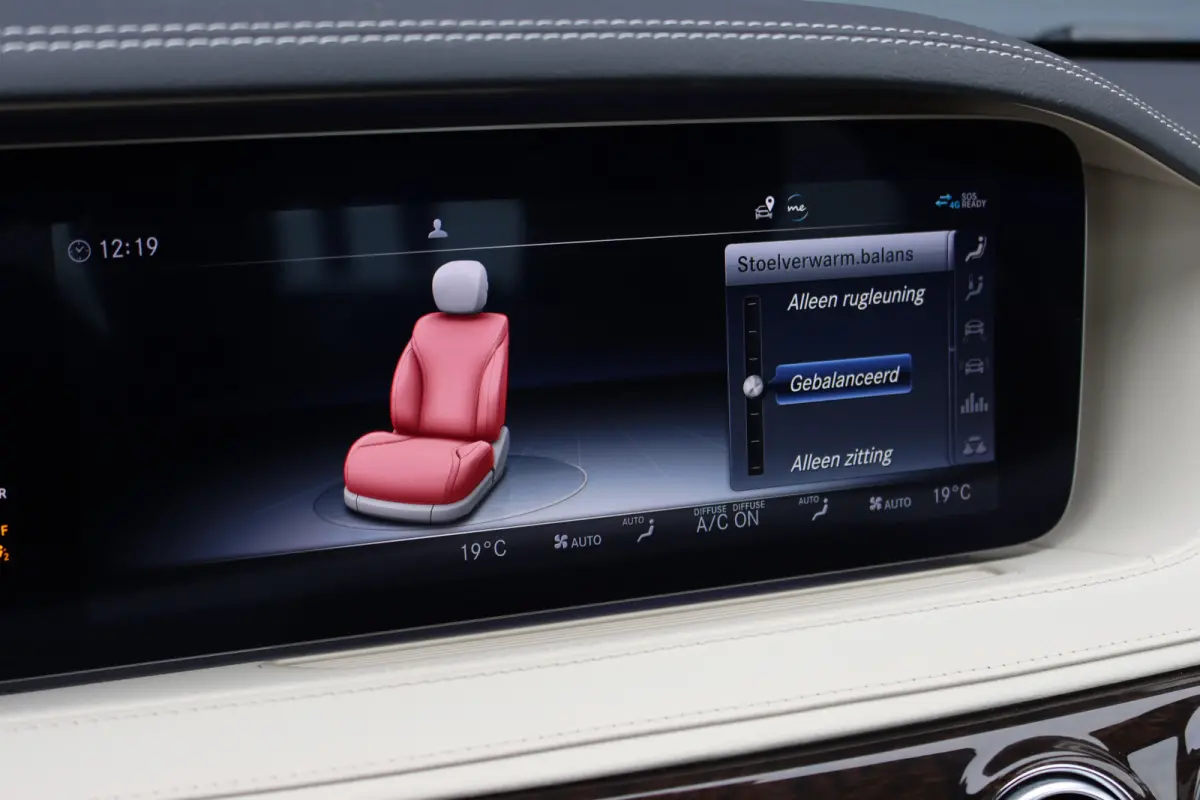560 AMG Line Premium | V8 | Active Body Control | Distronic+ | HUD | Panoramadak | Burmester | Nachtzicht | Intelligent Light System | Soft-Close | Keyless Go | Camera | Nappa Leder |