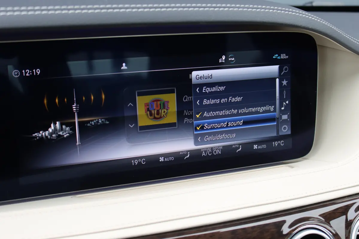 560 AMG Line Premium | V8 | Active Body Control | Distronic+ | HUD | Panoramadak | Burmester | Nachtzicht | Intelligent Light System | Soft-Close | Keyless Go | Camera | Nappa Leder |