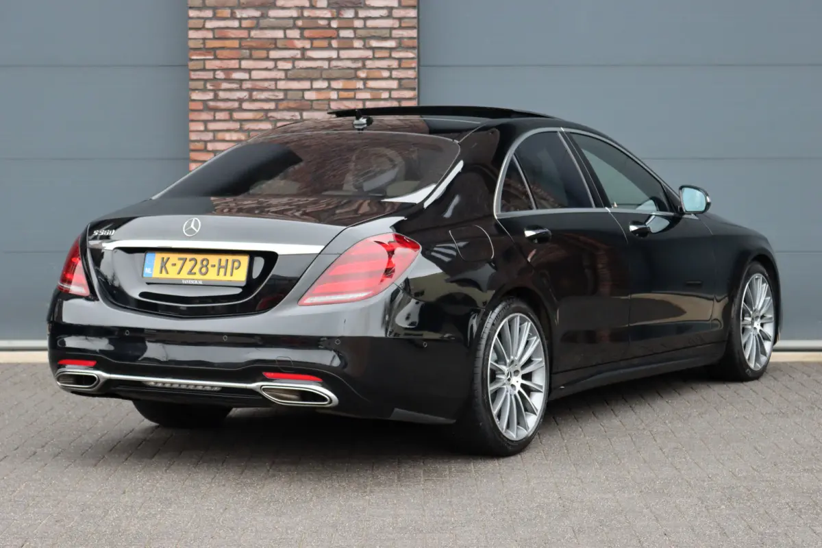 560 AMG Line Premium | V8 | Active Body Control | Distronic+ | HUD | Panoramadak | Burmester | Nachtzicht | Intelligent Light System | Soft-Close | Keyless Go | Camera | Nappa Leder |