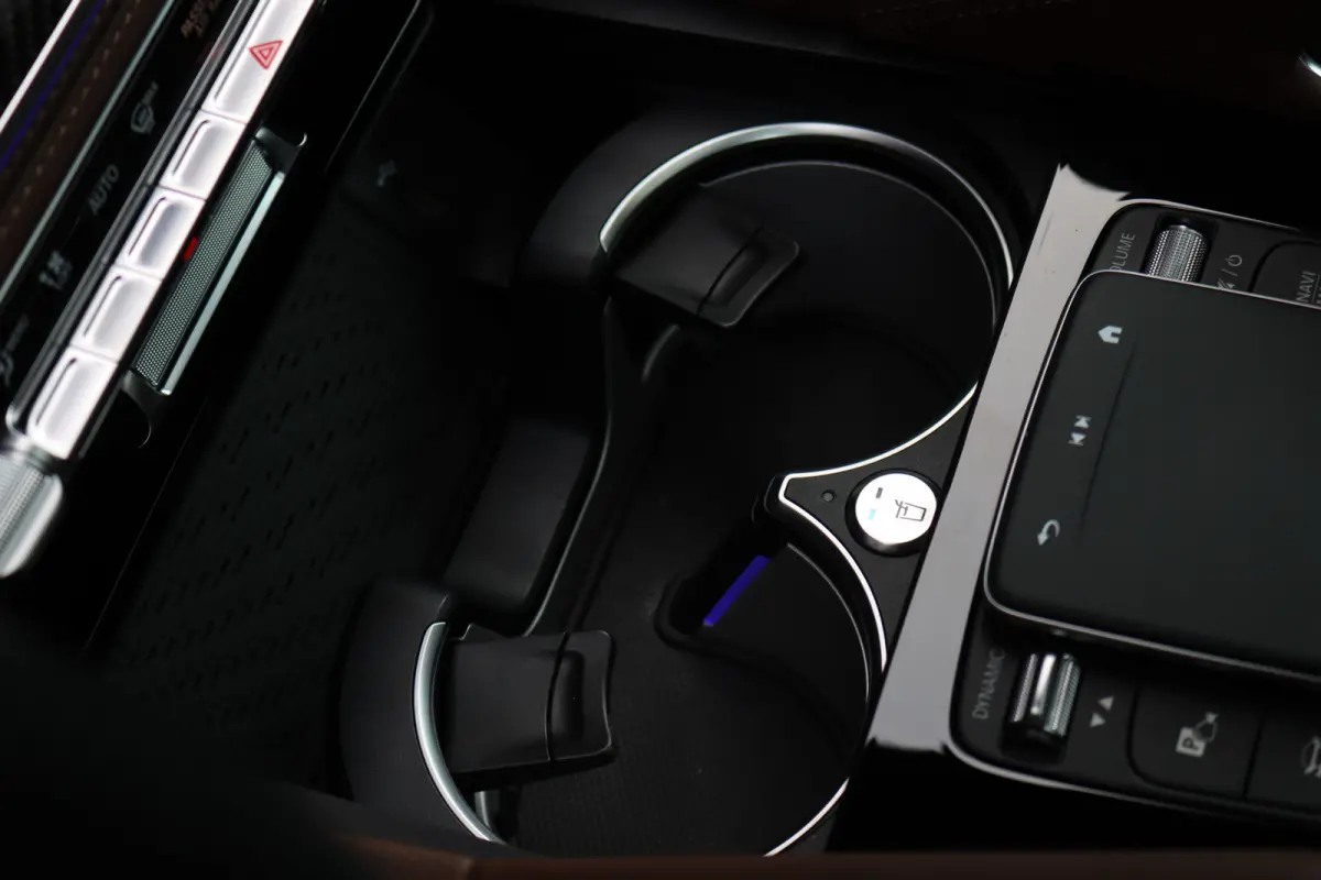AMG 53 Hybrid Premium 4MATIC+ | Luchtvering | Distronic | Carbon | Memory | Burmester | Stoelventilatie | Luchtkwaliteitspakket | Surround Camera | Keyless Go | Augmented Reality | Nappa Led