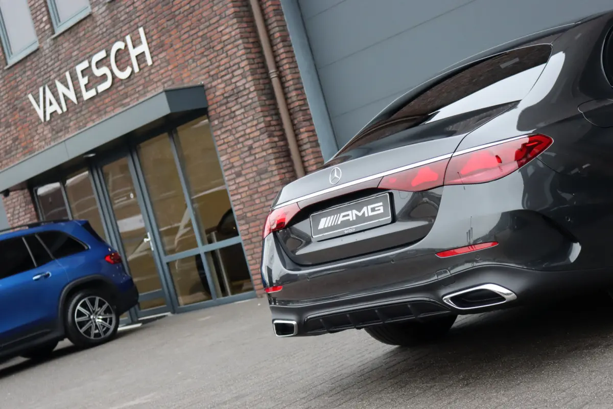 220 d AMG Line | Hyperscreen | Distronic | Memory | Surround Camera | Keyless Go | Verwarmd Stuurwiel | Digital Light | Nightpakket | Dodehoekassistent |
