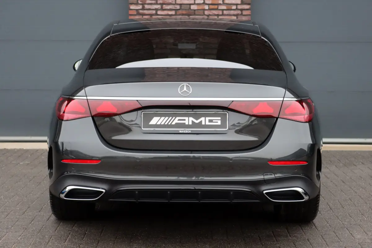 220 d AMG Line | Hyperscreen | Distronic | Memory | Surround Camera | Keyless Go | Verwarmd Stuurwiel | Digital Light | Nightpakket | Dodehoekassistent |