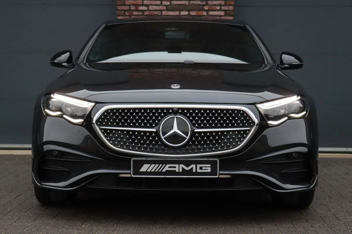 220 d AMG Line | Hyperscreen | Distronic | Memory | Surround Camera | Keyless Go | Verwarmd Stuurwiel | Digital Light | Nightpakket | Dodehoekassistent |