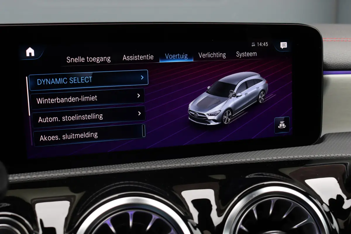 250 e AMG Line | Panoramadak | Distronic+ | Memory | HUD | Surround Camera | Keyless Go | Widescreen | Sfeerverlichting |