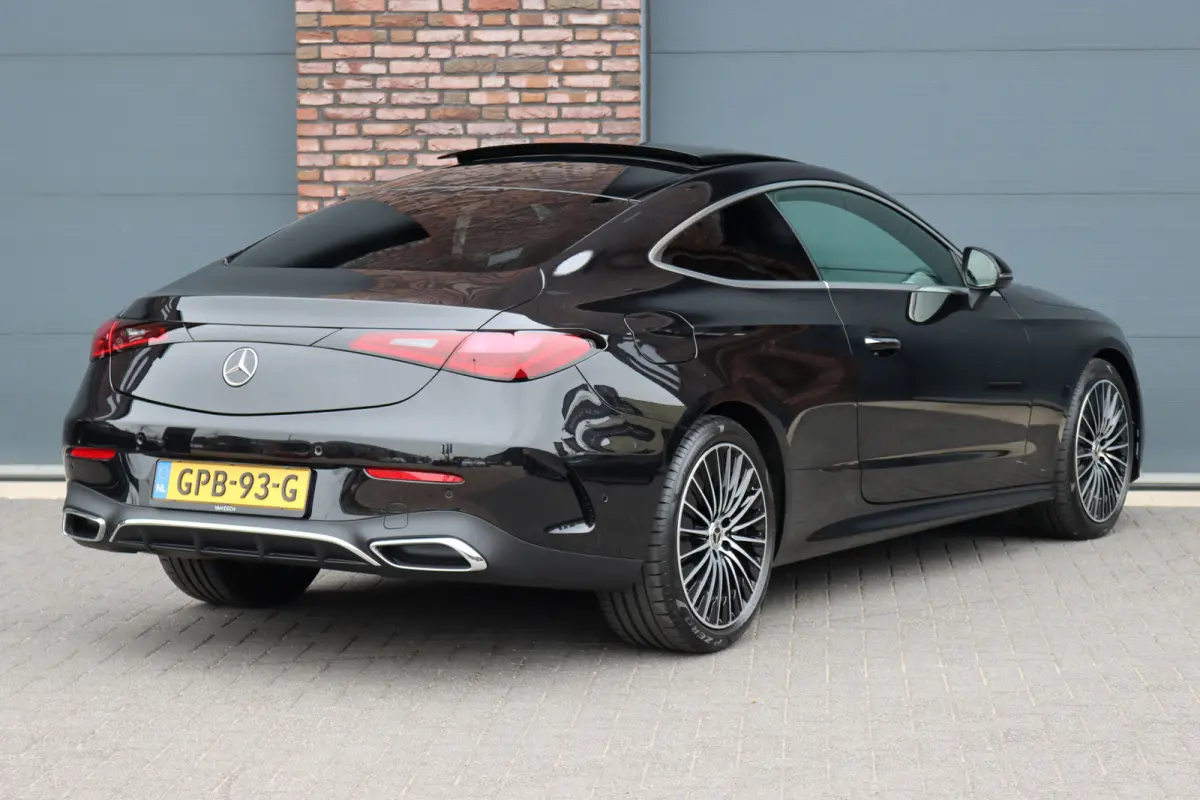 200 AMG Line | Distronic Pro | Panoramadak | Memory | Burmester | Verwarmd Stuurwiel | Digital Light | Keyless Go | Camera | Stoelverwarming |