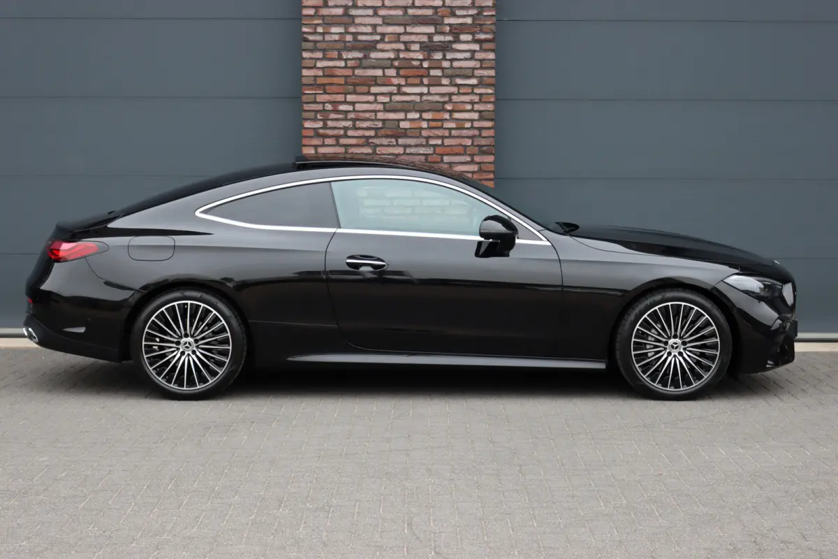 200 AMG Line | Distronic Pro | Panoramadak | Memory | Burmester | Verwarmd Stuurwiel | Digital Light | Keyless Go | Camera | Stoelverwarming |
