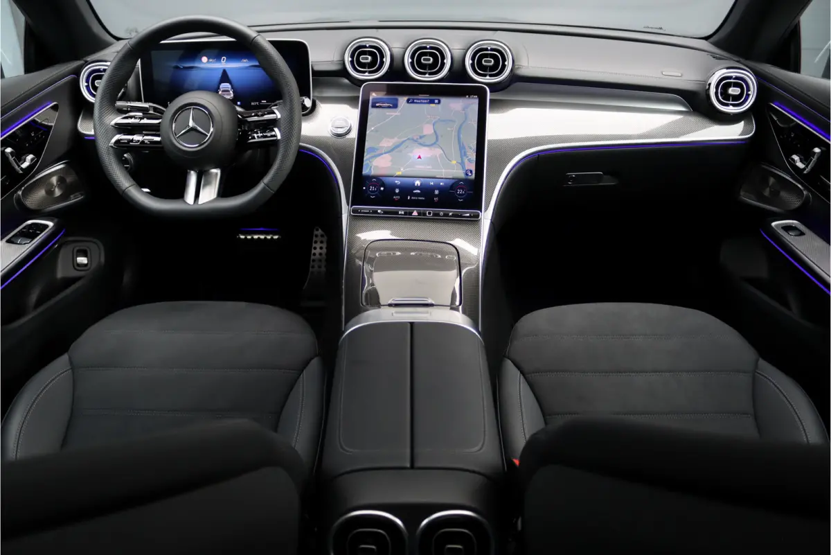 200 AMG Line | Distronic Pro | Panoramadak | Memory | Burmester | Verwarmd Stuurwiel | Digital Light | Keyless Go | Camera | Stoelverwarming |