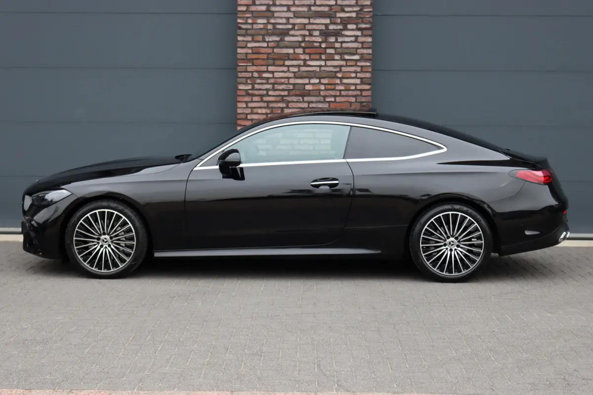 200 AMG Line | Distronic Pro | Panoramadak | Memory | Burmester | Verwarmd Stuurwiel | Digital Light | Keyless Go | Camera | Stoelverwarming |
