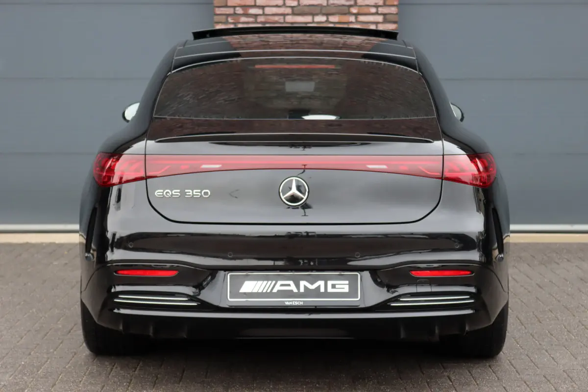 350 Exclusive Line 118 kWh | Airmatic | Achterasbesturing | Hyperscreen | Distronic+ | Panoramadak | HUD | Trekhaak | Digital Light | Burmester | Keyless Go | Verwarmd Stuurwiel | 22kW |