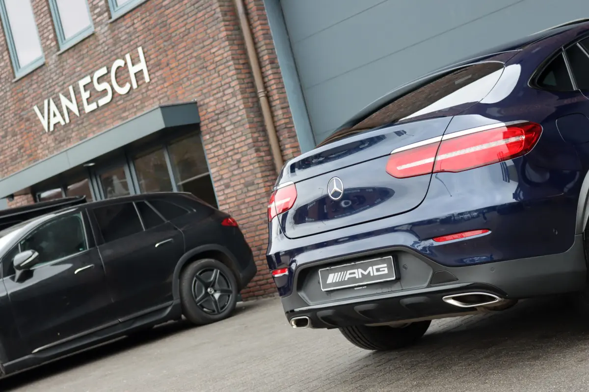 250 4MATIC AMG Line | Schuifdak | Dodehoekassistent | Nightpakket | Stoelverwarming | Camera | Zitcomfortpakket | Navigatie | Cruise Control | High Perf. LED |