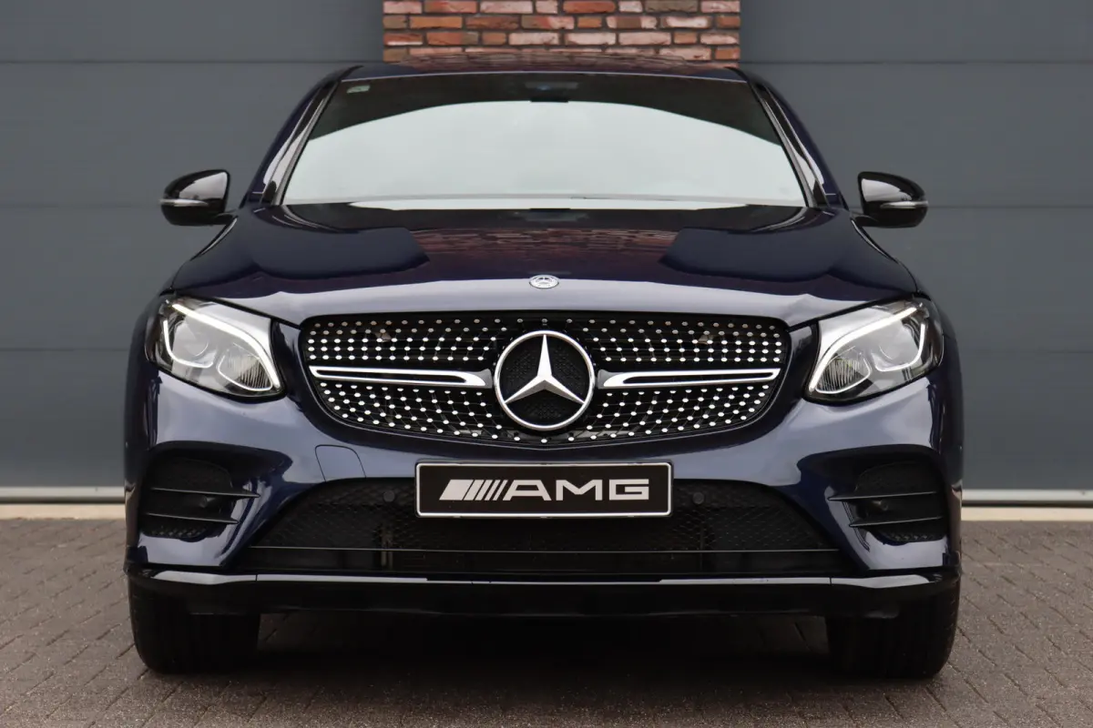 250 4MATIC AMG Line | Schuifdak | Dodehoekassistent | Nightpakket | Stoelverwarming | Camera | Zitcomfortpakket | Navigatie | Cruise Control | High Perf. LED |
