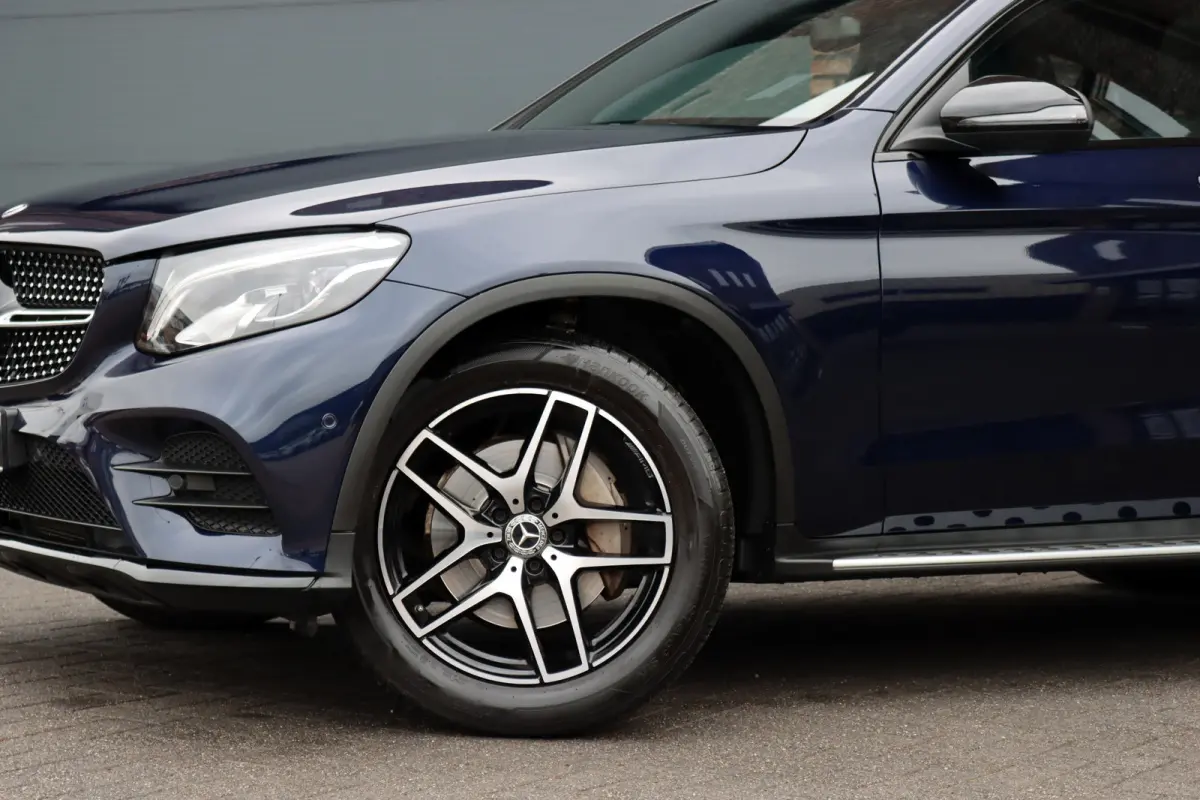 250 4MATIC AMG Line | Schuifdak | Dodehoekassistent | Nightpakket | Stoelverwarming | Camera | Zitcomfortpakket | Navigatie | Cruise Control | High Perf. LED |