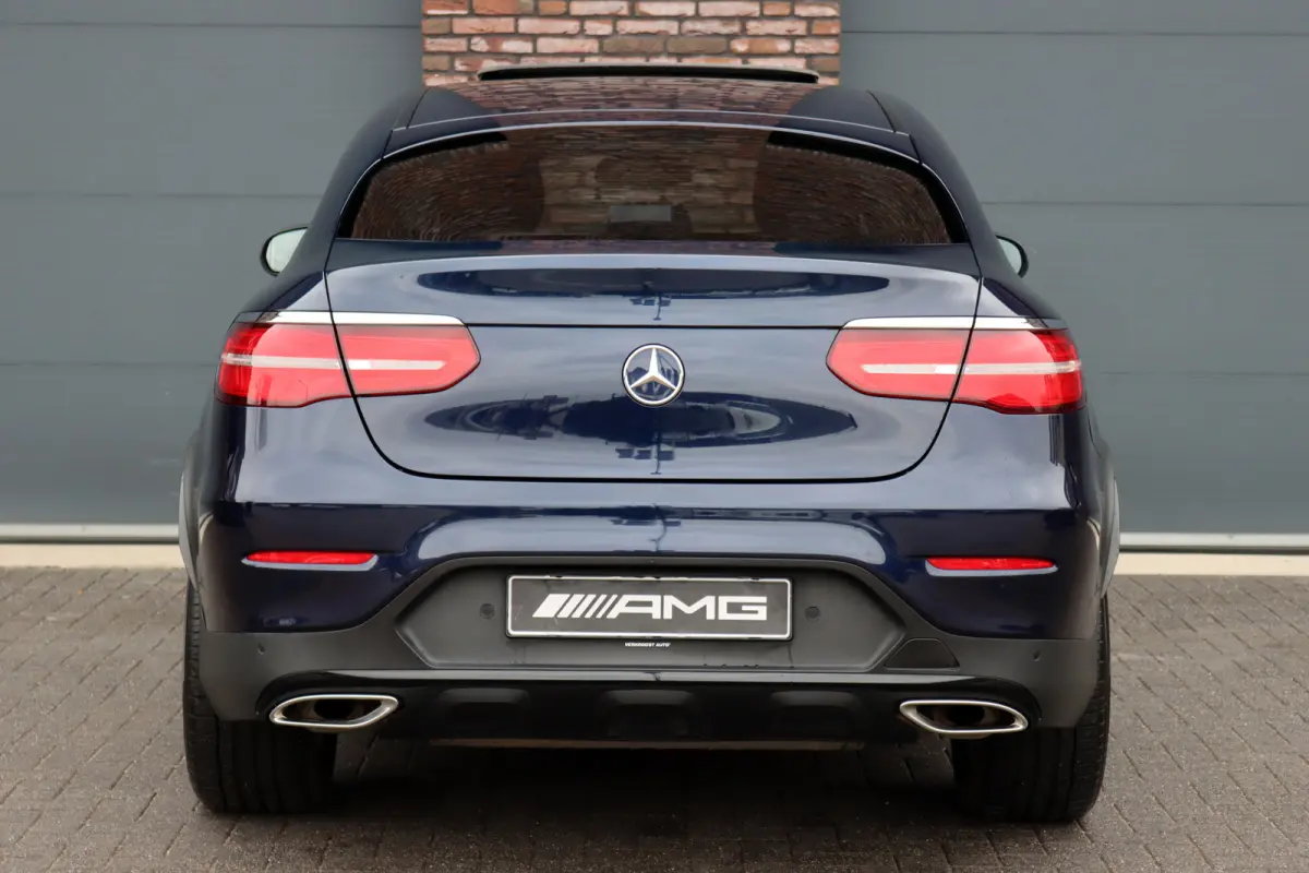 250 4MATIC AMG Line | Schuifdak | Dodehoekassistent | Nightpakket | Stoelverwarming | Camera | Zitcomfortpakket | Navigatie | Cruise Control | High Perf. LED |