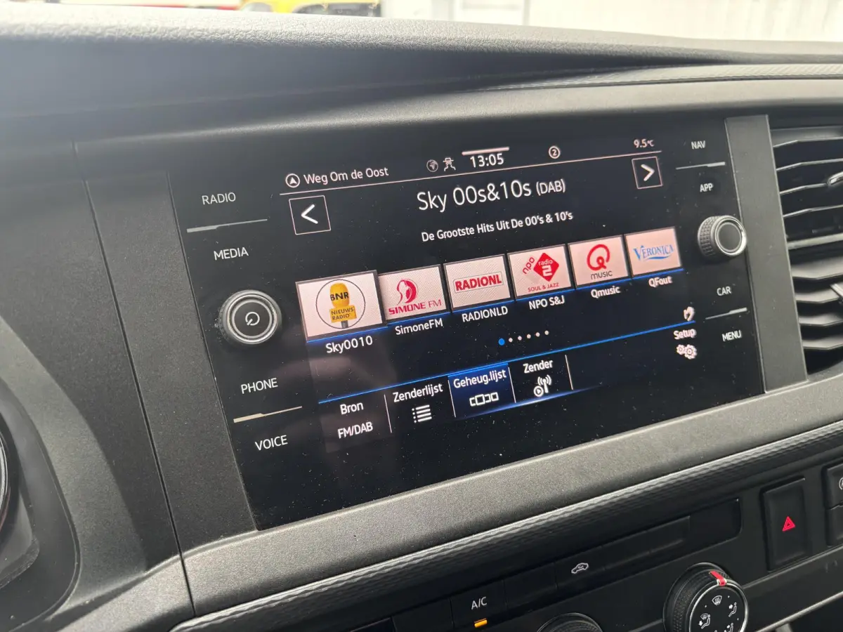 2.0 TDI L1H1*AUTOM.*CARPLAY*A/C*CRUISE*NAVI*HAAK*
