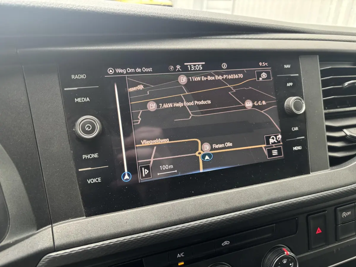 2.0 TDI L1H1*AUTOM.*CARPLAY*A/C*CRUISE*NAVI*HAAK*