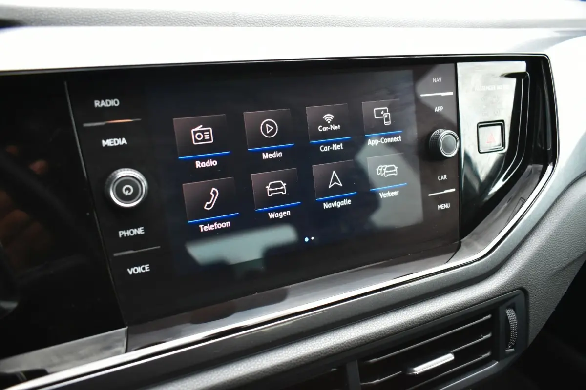 1.0 TSI Highline R-Line Automaat leer !!