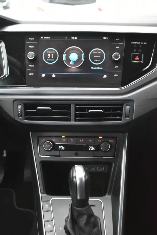 1.0 TSI Highline R-Line Automaat leer !!