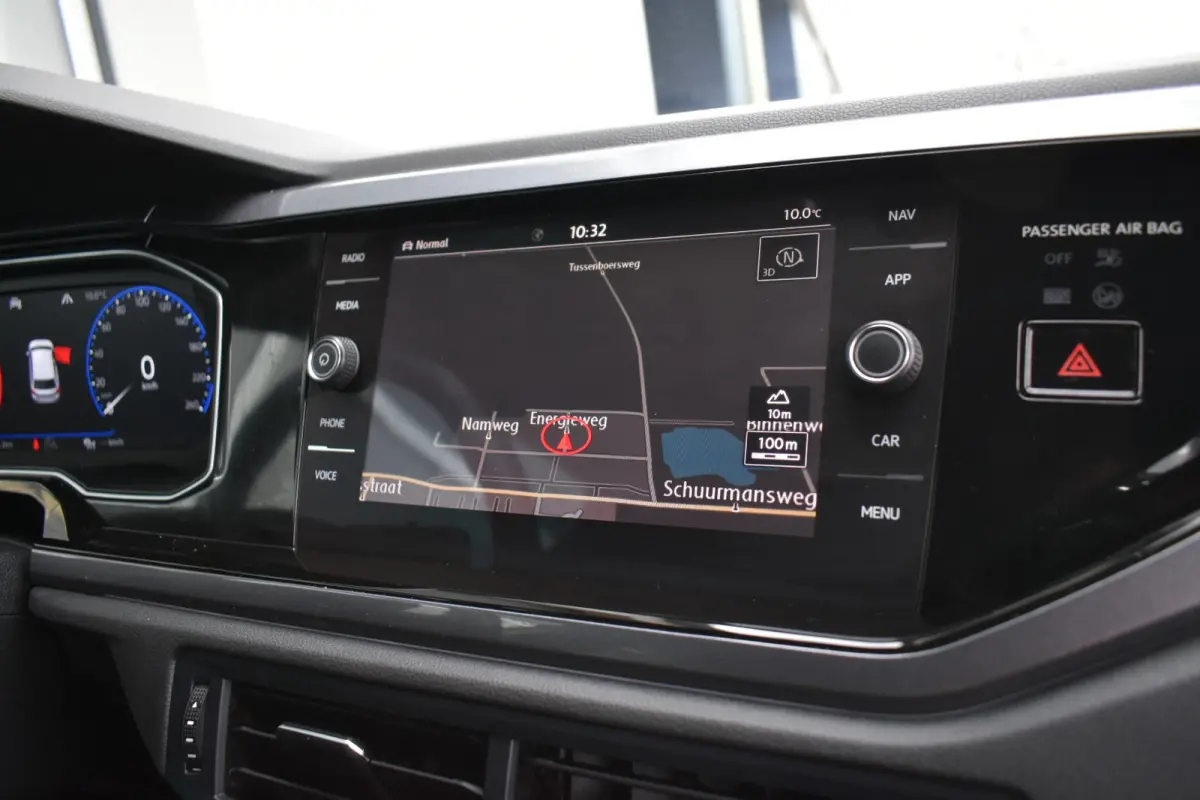 1.0 TSI Highline R-Line Automaat leer !!