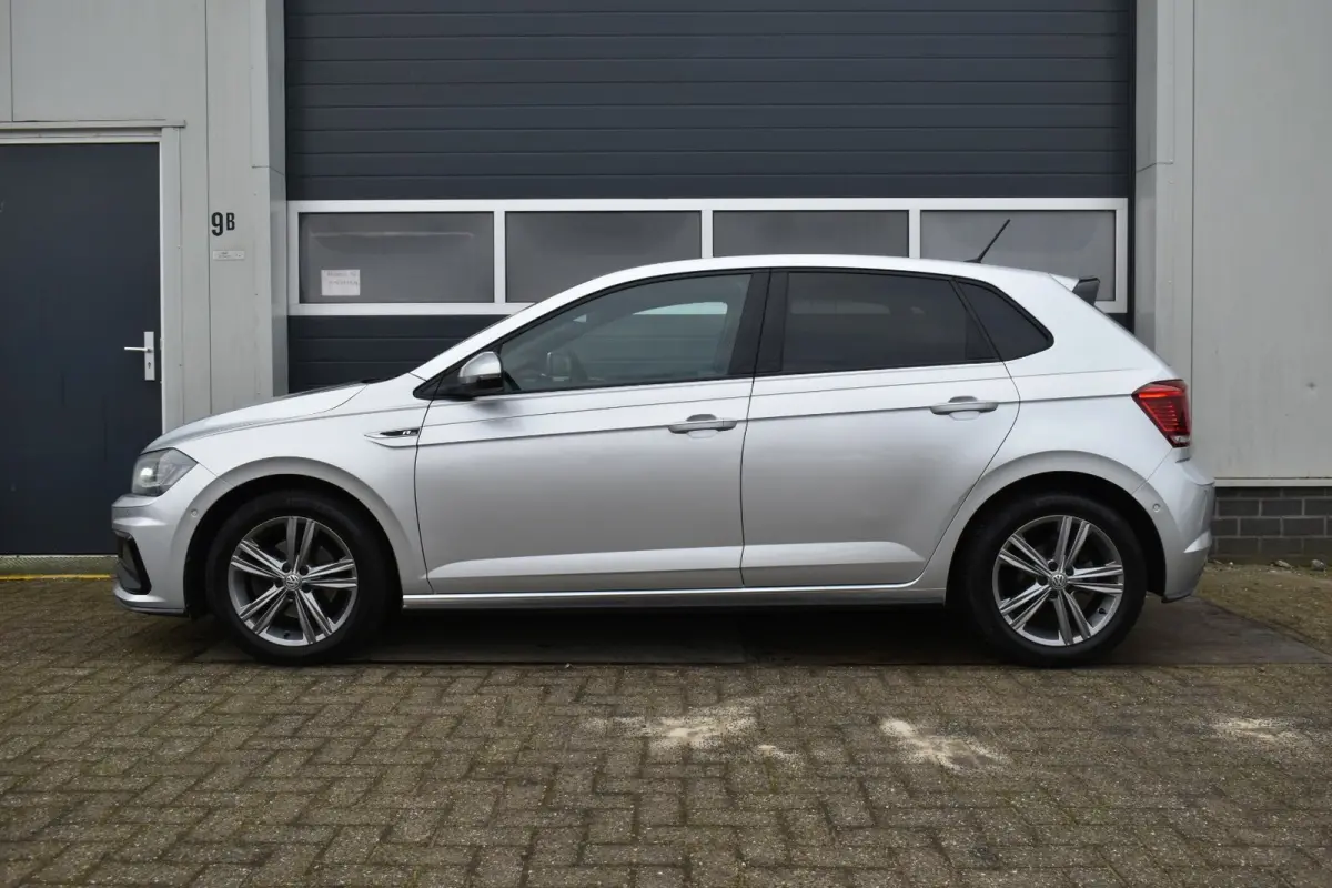 1.0 TSI Highline R-Line Automaat leer !!