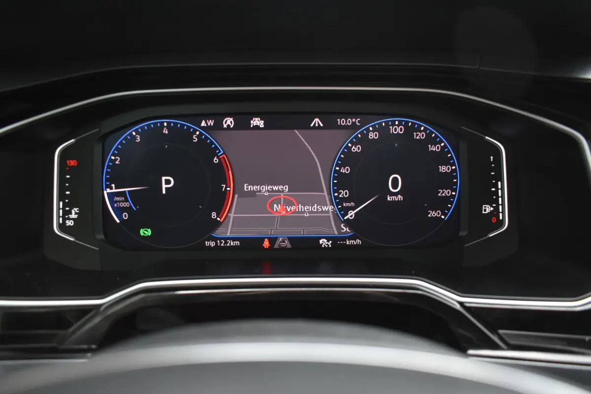 1.0 TSI Highline R-Line Automaat leer !!