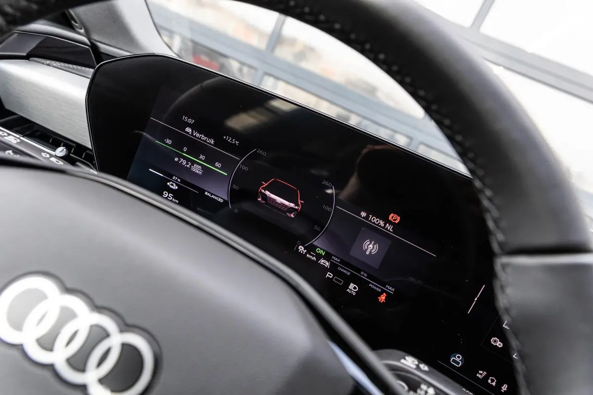 286pk Edition 83 kWh | Lane Assist | Full LED-Koplampen