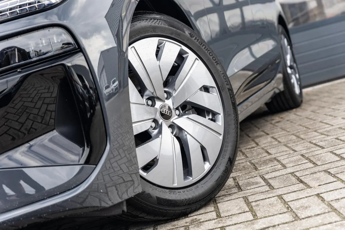 286pk Edition 83 kWh | Lane Assist | Full LED-Koplampen