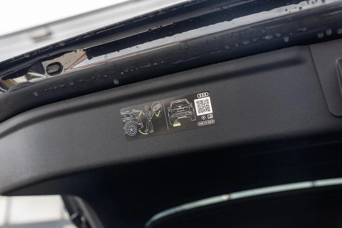 286pk Edition 83 kWh | Lane Assist | Full LED-Koplampen