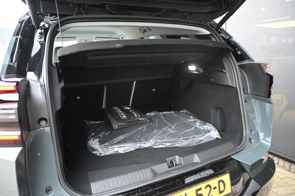 1.2 Hybrid 145 Max Tot 8 Jaar Garantie! | Vol-Leder | Massage | Elektr. Achterklep | Adaptive Cruise | LED-Matrix | Stoelverwarming/Stoelkoeling | !!