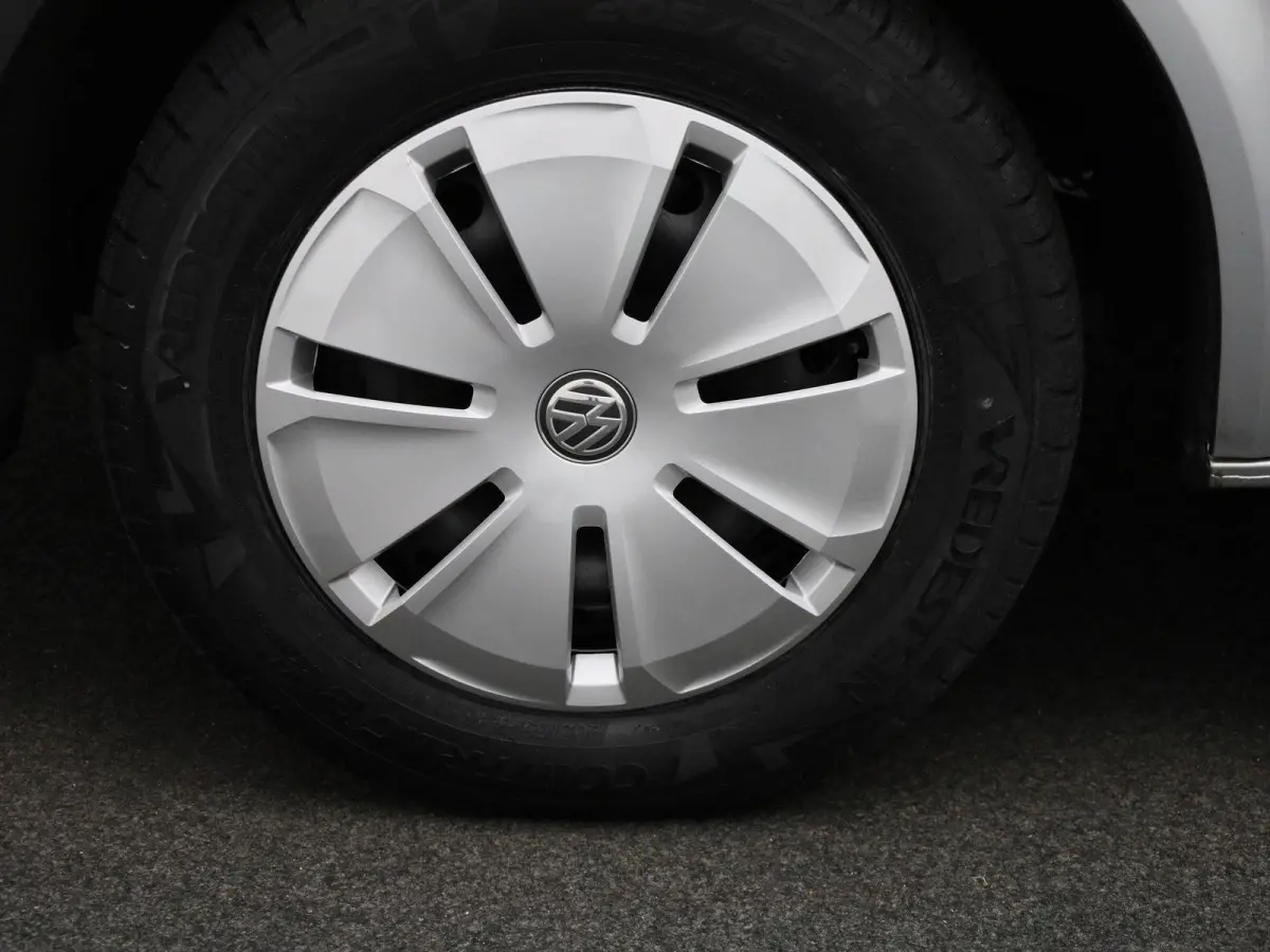 2.0 TDI L2H1 150PK | Multifuntioneel Stuurwiel | Airco | Alarm | Parkeerhulp Achter | Cruise Control | Radio | Sortimo | TomTom Navigatie | Armleuningen | Elektrisch Verstel/Verwarmbare Spie