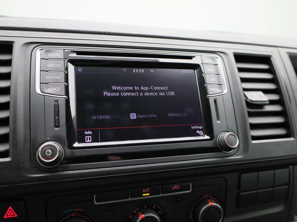 2.0 TDI DSG 150PK | Automaat | Sortimo | Multifuntioneel Stuurwiel | Cruise Control | Airco | Bluetooth | Leer | Parkeersensoren Achter | App Connect | Navigatie | Elektrisch Verstelbare Spi