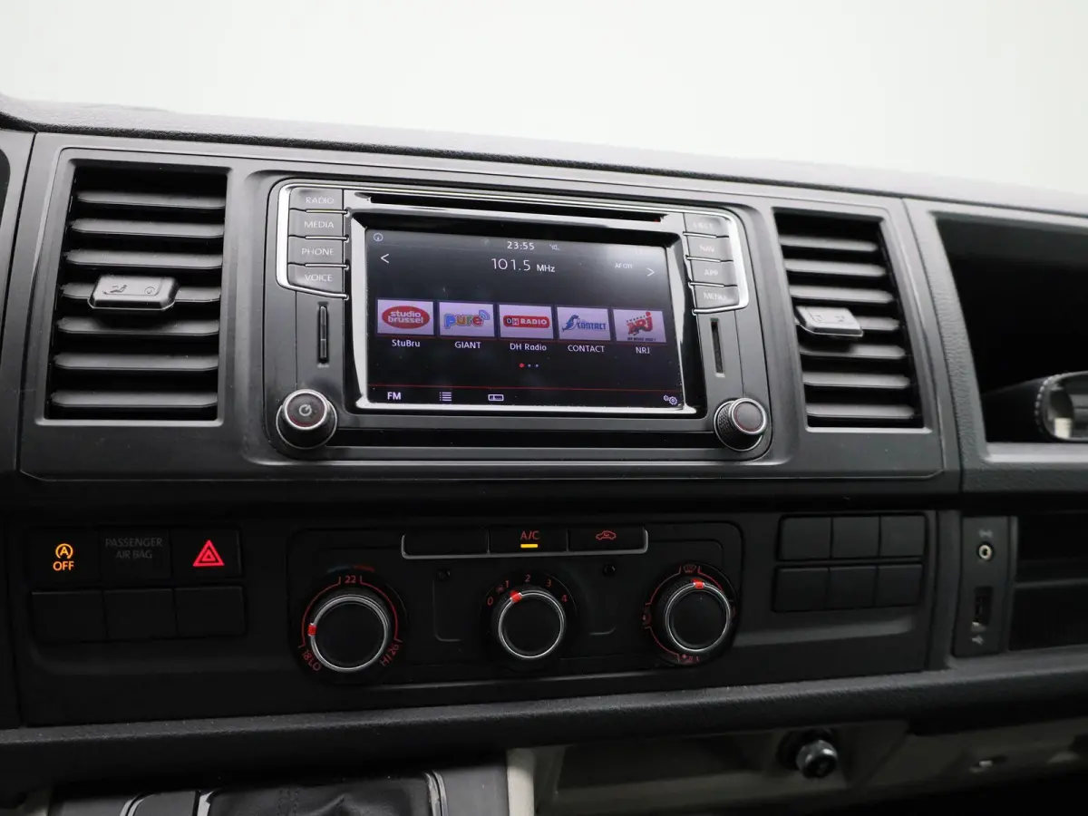 2.0 TDI DSG 150PK | Automaat | Sortimo | Multifuntioneel Stuurwiel | Cruise Control | Airco | Bluetooth | Leer | Parkeersensoren Achter | App Connect | Navigatie | Elektrisch Verstelbare Spi
