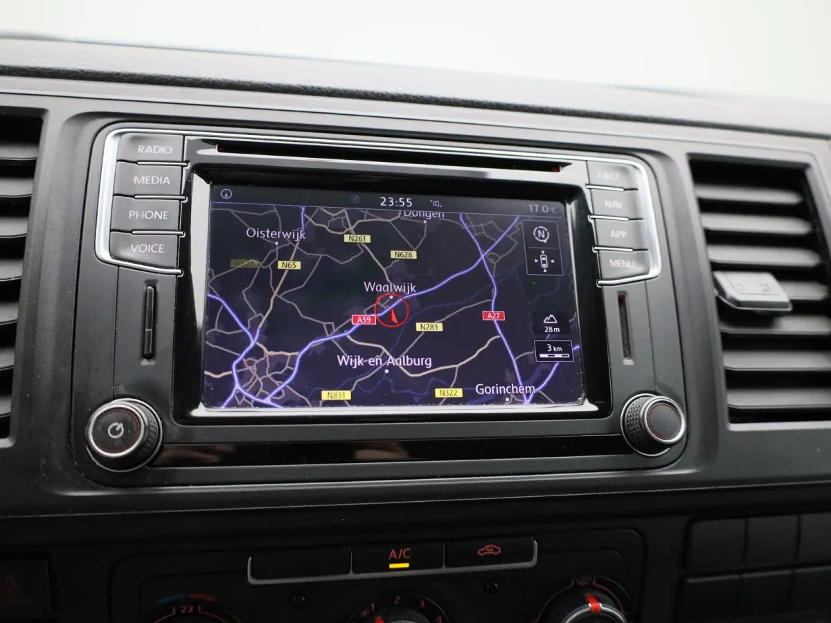 2.0 TDI DSG 150PK | Automaat | Sortimo | Multifuntioneel Stuurwiel | Cruise Control | Airco | Bluetooth | Leer | Parkeersensoren Achter | App Connect | Navigatie | Elektrisch Verstelbare Spi
