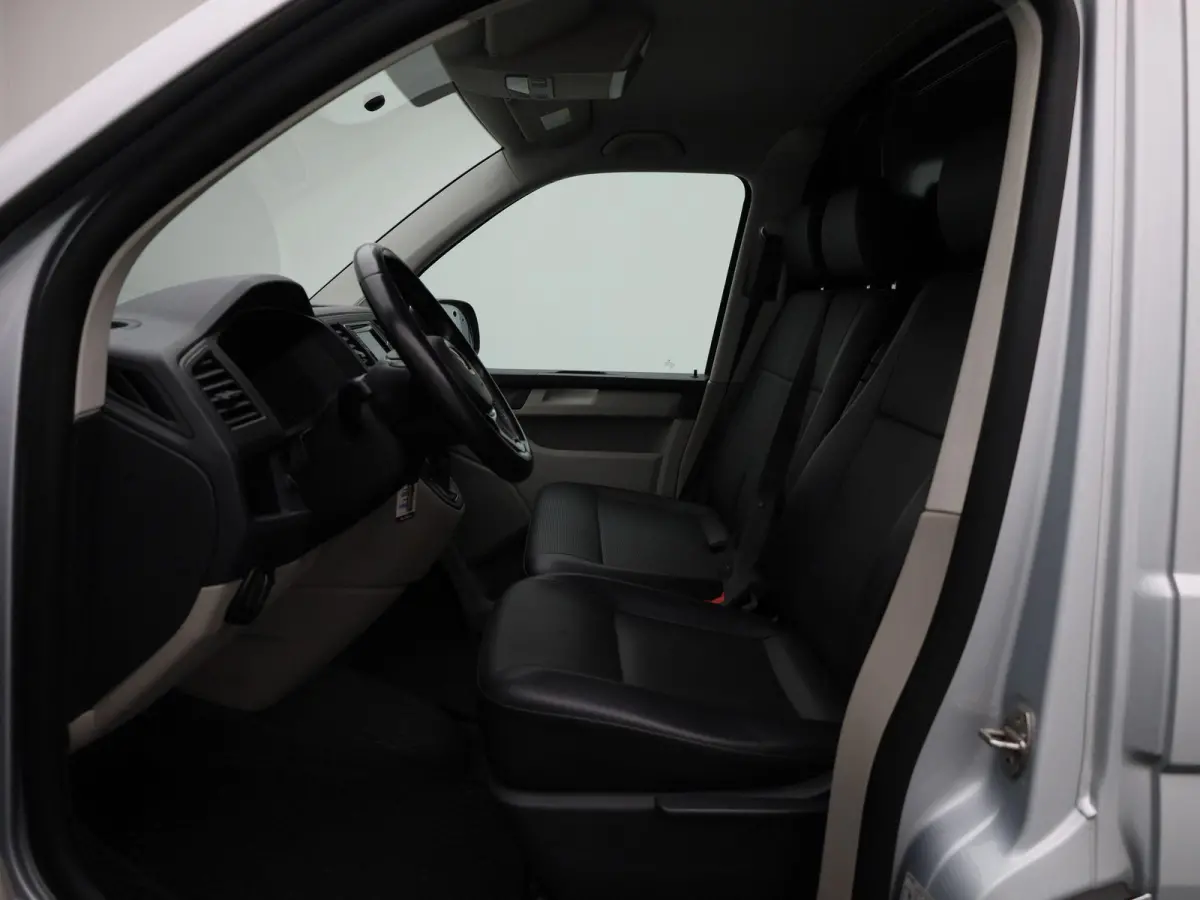 2.0 TDI DSG 150PK | Automaat | Sortimo | Multifuntioneel Stuurwiel | Cruise Control | Airco | Bluetooth | Leer | Parkeersensoren Achter | App Connect | Navigatie | Elektrisch Verstelbare Spi