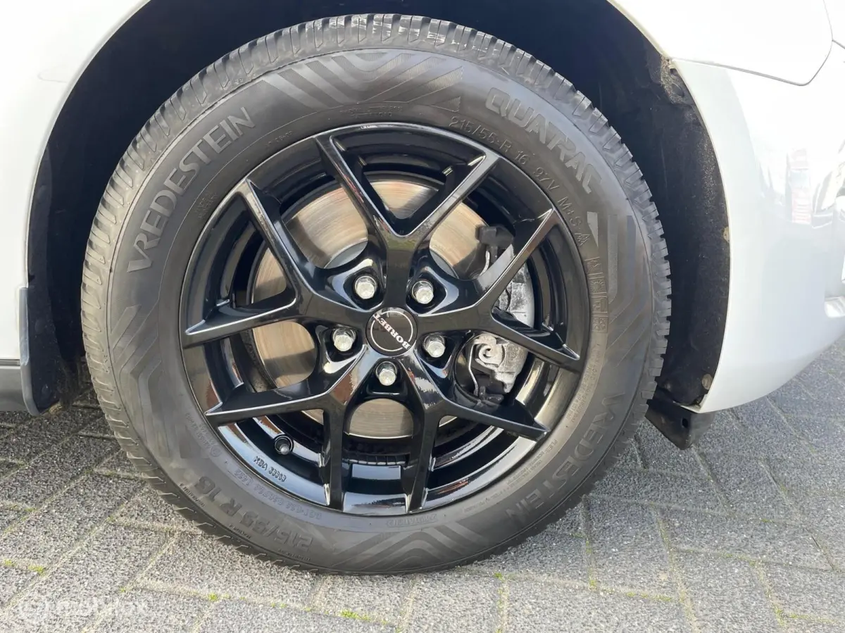 1.0 Ecoboost L2 Ambiente 6-Bak Lichtmetaal Nw TYPE PDC Camera Etc