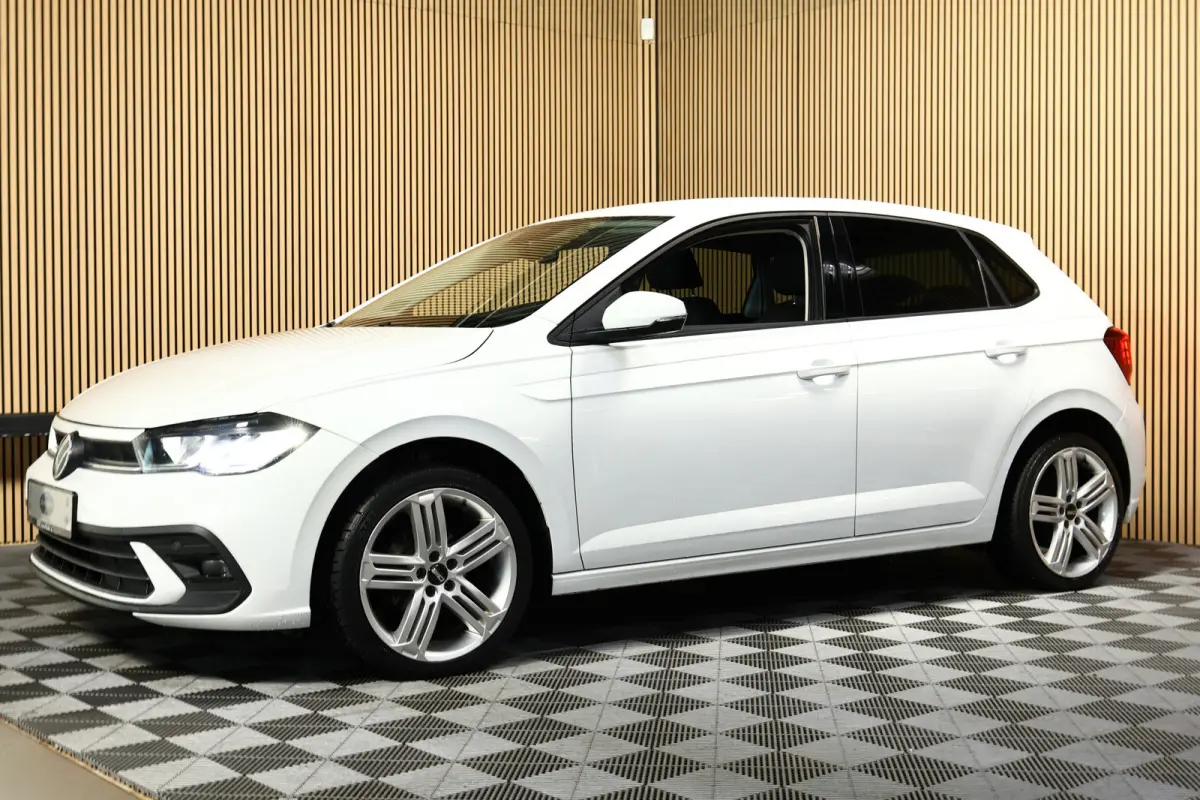 1.0 TSI Highline MODEL 23 AUT VIRTUAL DashB CARPLAY AIRCO STOELVW R line Vlgn PDC "21