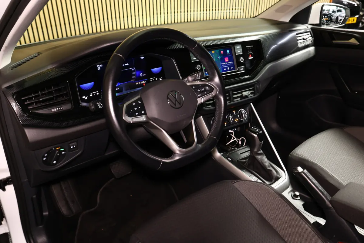 1.0 TSI Highline MODEL 23 AUT VIRTUAL DashB CARPLAY AIRCO STOELVW R line Vlgn PDC "21