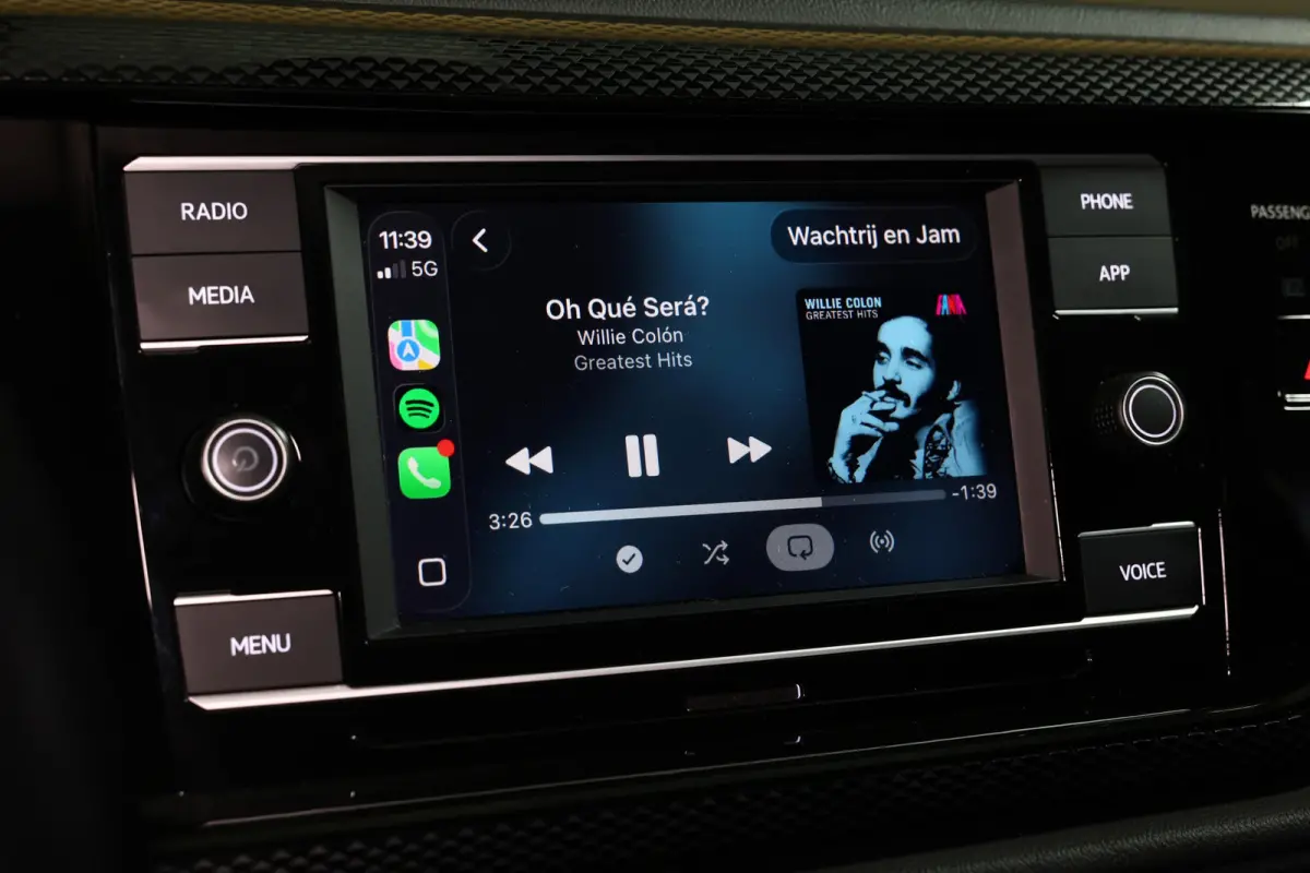 1.0 TSI Highline MODEL 23 AUT VIRTUAL DashB CARPLAY AIRCO STOELVW R line Vlgn PDC "21