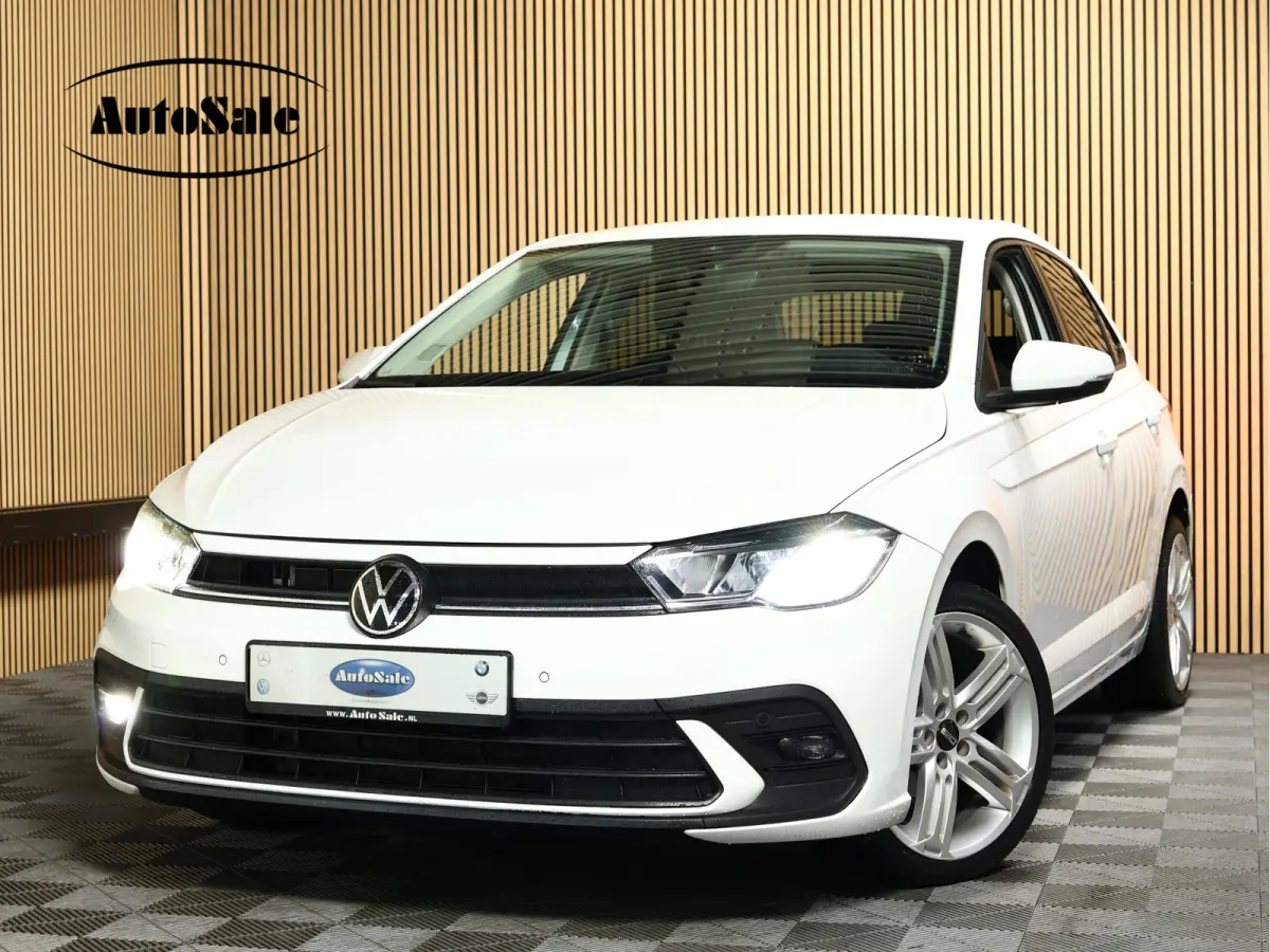 1.0 TSI Highline MODEL 23 AUT VIRTUAL DashB CARPLAY AIRCO STOELVW R line Vlgn PDC "21