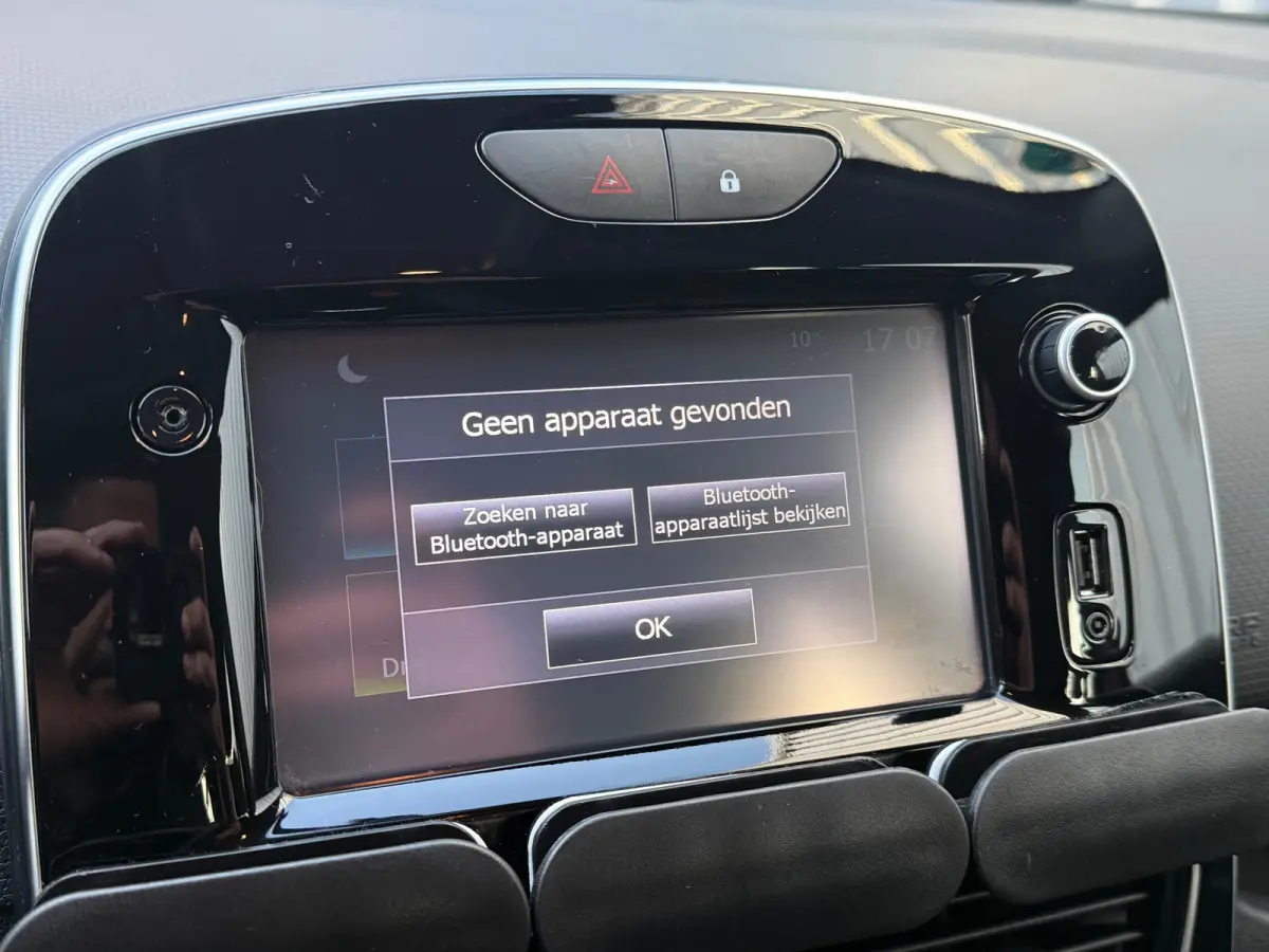 0.9 TCe Zen 2e Eigenaar,Trekhaak,Airco,Navi,Cruise,ElektrischeRamen,DealerOnderhouden,N.A.P!Apk tot 13-08-2026!
