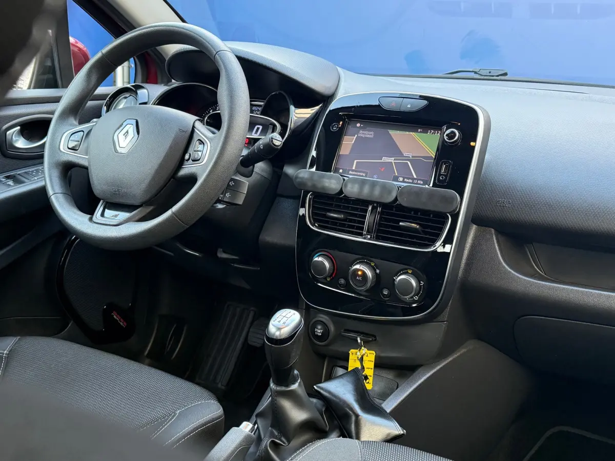 0.9 TCe Zen 2e Eigenaar,Trekhaak,Airco,Navi,Cruise,ElektrischeRamen,DealerOnderhouden,N.A.P!Apk tot 13-08-2026!