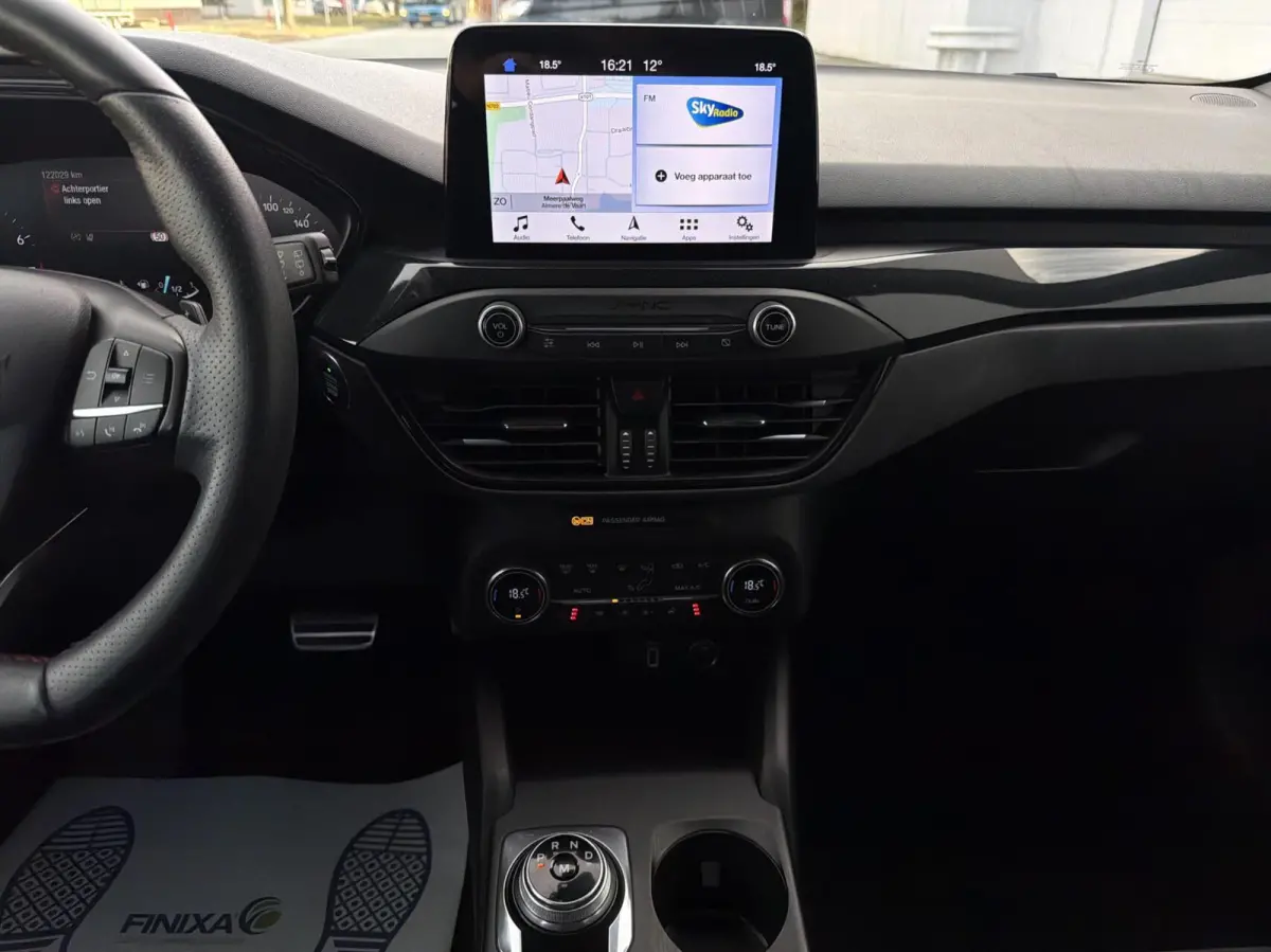 1.0 EcoBoost ST-Line - CARPLAY/CLIMA/CAMERA