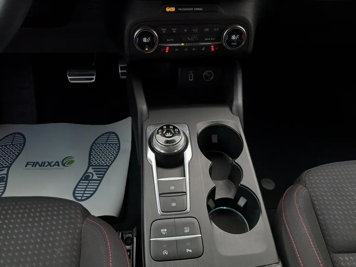 1.0 EcoBoost ST-Line - CARPLAY/CLIMA/CAMERA