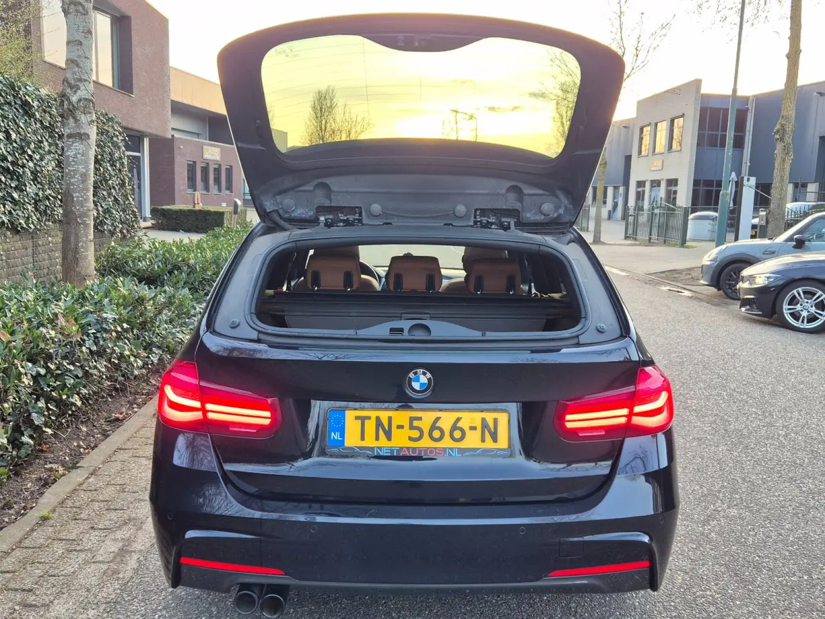 320i M Sport Individual Panoramdak Apple CarPlay Nbt Evo Navi Pro M Edition