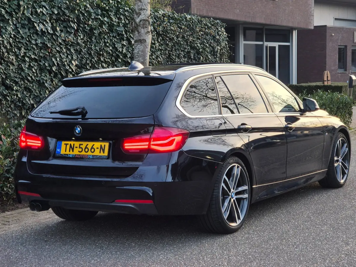 320i M Sport Individual Panoramdak Apple CarPlay Nbt Evo Navi Pro M Edition