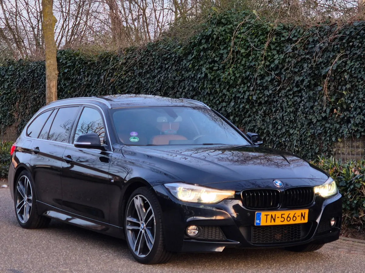 320i M Sport Individual Panoramdak Apple CarPlay Nbt Evo Navi Pro M Edition
