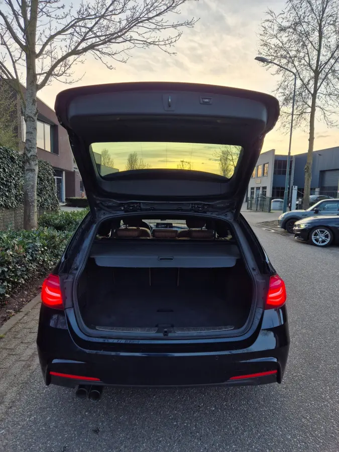 320i M Sport Individual Panoramdak Apple CarPlay Nbt Evo Navi Pro M Edition